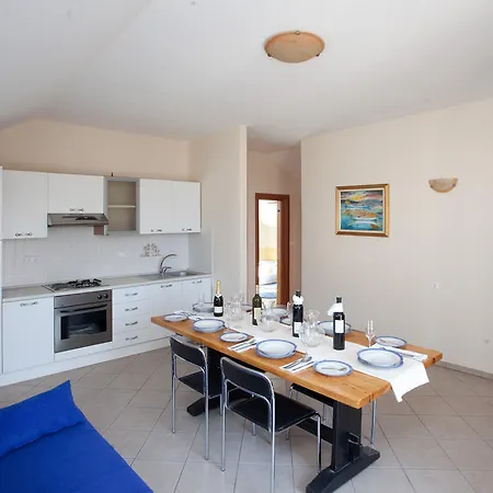 Apartamento Yacht *