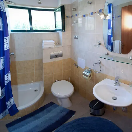 Yacht Apartment *