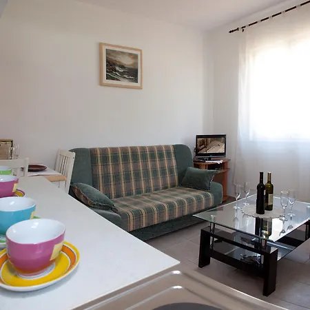 Apartment Yacht Kastela